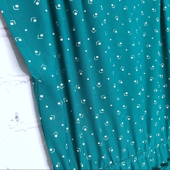 Vintage 70’s Teal Geometric Print Shirt Dress Cap - Picture 7 of 8